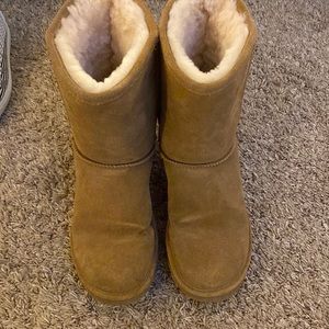 Bear paw boots